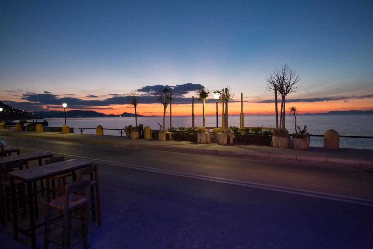 Sea Side Rooms Rhodes City المظهر الخارجي الصورة