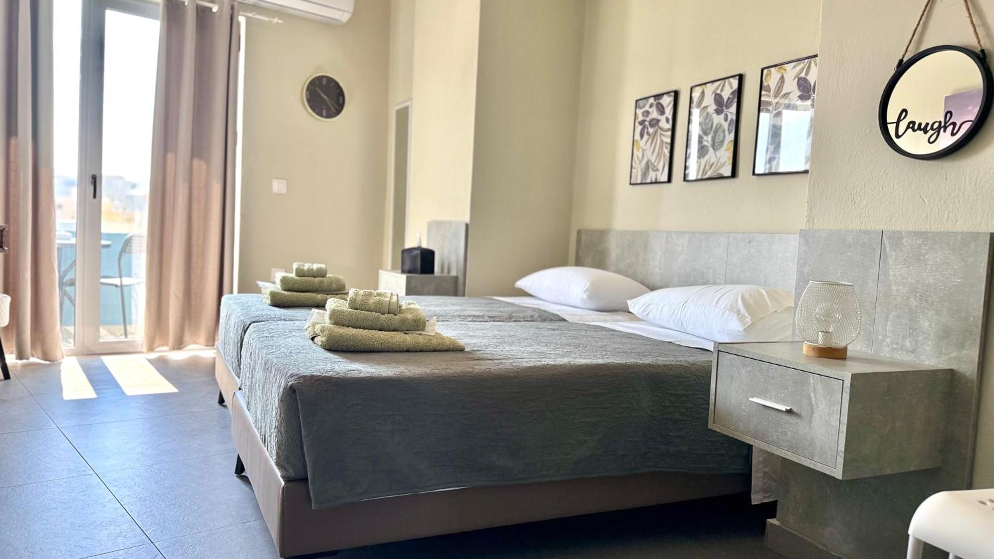 Sea Side Rooms Rhodes City المظهر الخارجي الصورة
